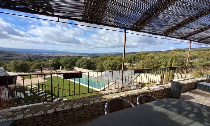 Saint-Saturnin-les-Apt Casa | La Rose des Vents