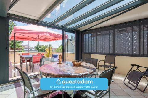 Dole Casa | La Roseraie - Terrasse - Véranda