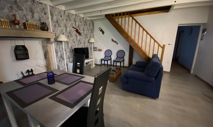 Savigne Casa | La Salamandre aux Gîtes des Epinoux