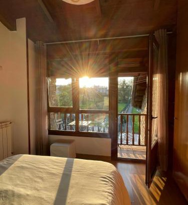 Aviles Apartamento | La Santina y su Balcón