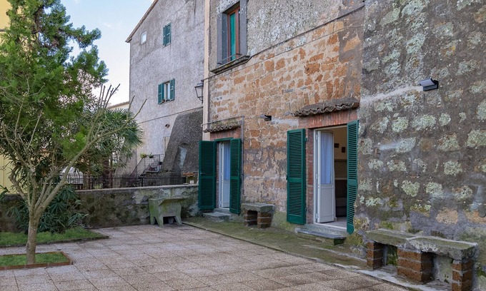 Bagnoregio Apartamento | La Semplicità del Borgo