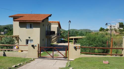 Potrero de los Funes Apartamento | La Serena Cabañas