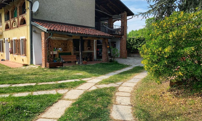 Castelnuovo don Bosco Casa | La Soffitta del Malvasia Country house among the vineyards of Monferrato Astigiano