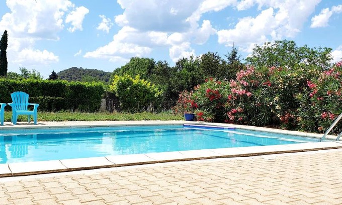 Sabran Apartamento | La studio Sabranais