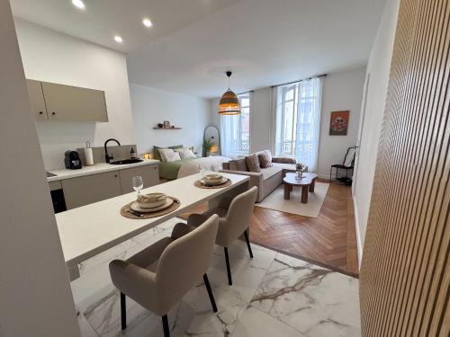 Lons-le-Saunier Apartamento | La Suite Asmée - Centre-ville Lons-le-Saunier