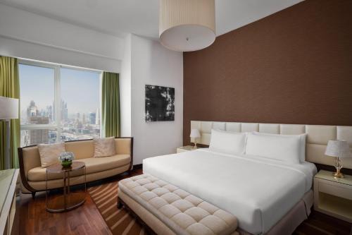 Al Sufouh 1 Hotel | La Suite Dubai Hotel & Apartments