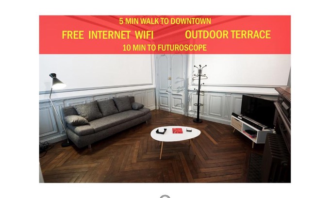 Poitiers Apartamento | La Suite T2 40m2 avec terrasse 1ch-4pers Appart Hotel Poitiers