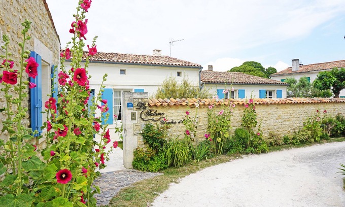 Talmont-sur-Gironde Casa | La Talamo : Furnished accommodation in Talmont-sur-Gironde.