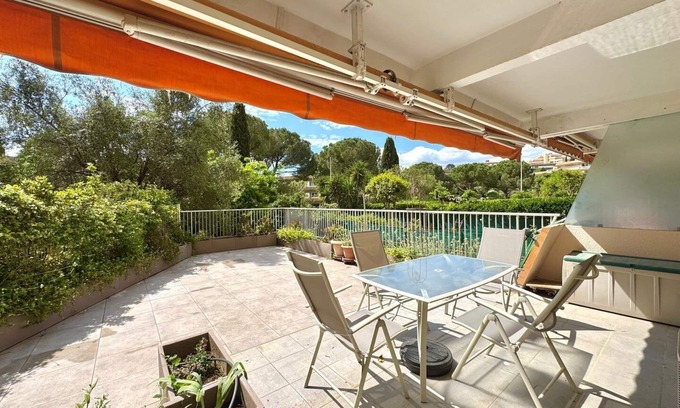 La Chamberte Apartamento | La Terrasse d'Estanove, Space and Calm