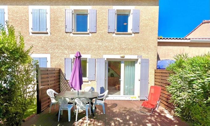 Calvisson Apartamento | La Terrasse du Mas, 5 guests Pool in Gard