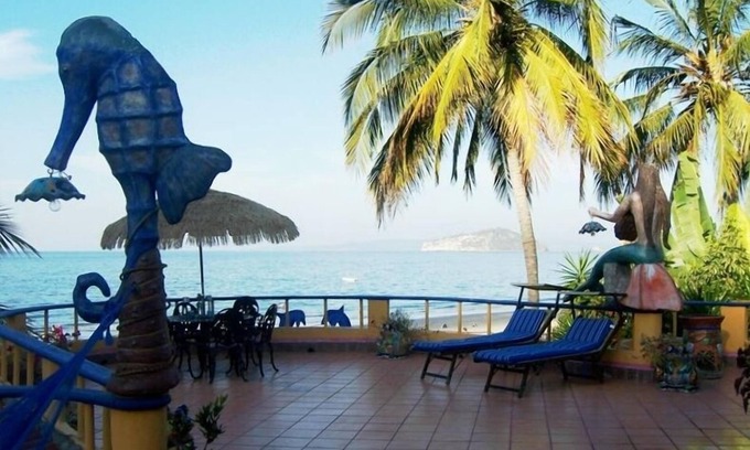 Lo de Marcos Apartamento | La Terraza Suite en el paseo marítimo !! Playa de arena, piscina y vista espectacular