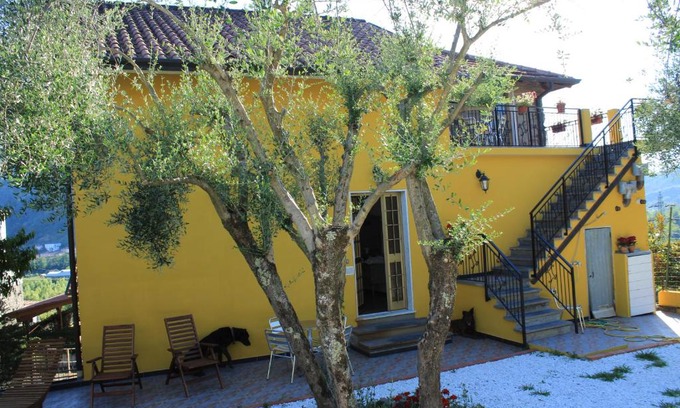 Podenzana Apartamento | La Torretta