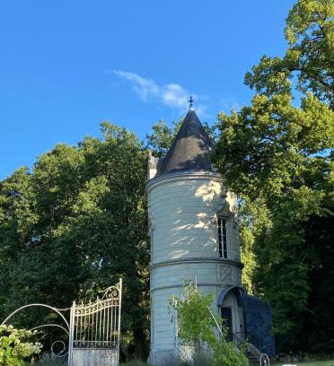 Savonnieres Casa | La Tour des Touches