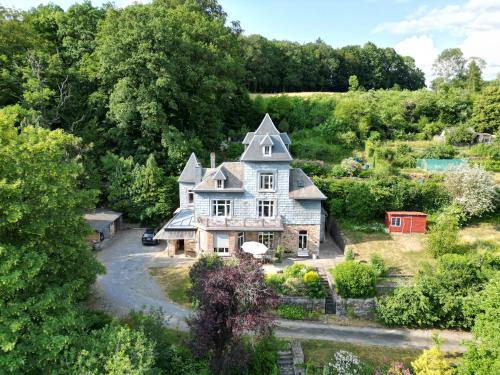 Lorcy Cama Y Desayuno | La Touratte Bed & Breakfast
