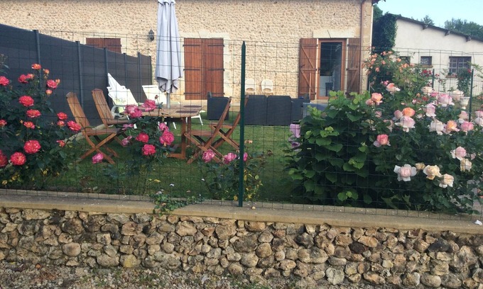 Eglise-Neuve-de-Vergt Casa | La Tranquille de la Campagne pas Loin de Perigueux