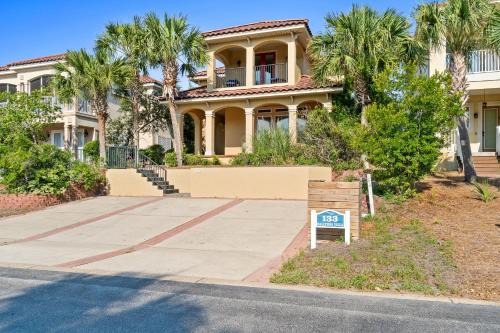 Fort Bay Casa | La Valencia Villas
