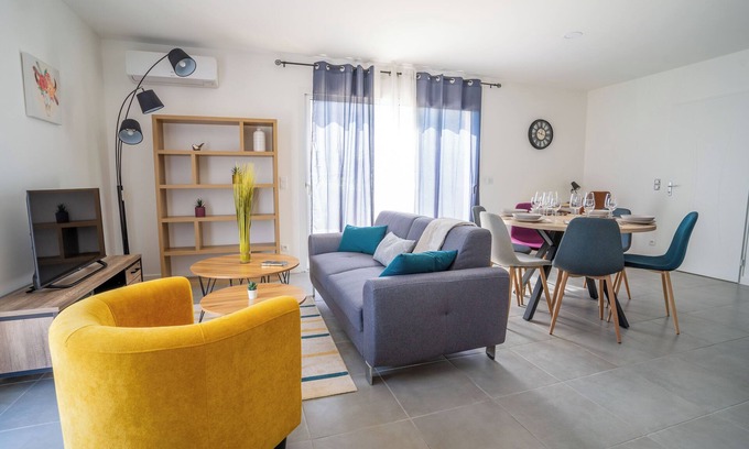 Lavaur Casa | La Vauréenne, Un Petit Coin de Bonheur pour Toute la Tribu. Pets welcome.