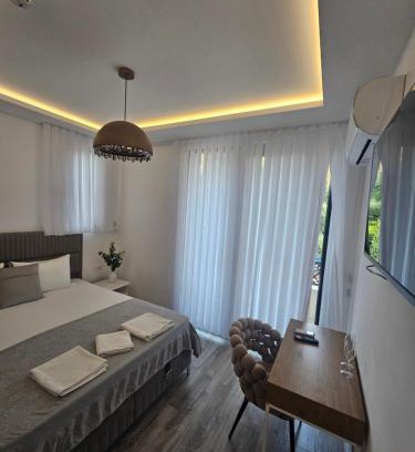 Maini Casa | La Vida Apartments