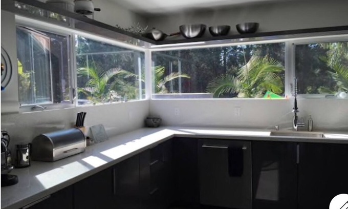 Sunset Park Casa | La vie en Rose Venice