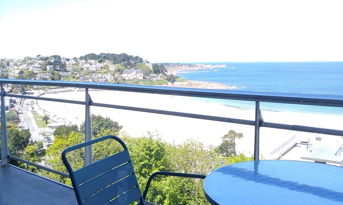 Perros-Guirec Apartamento | La Vigie, apartment, panoramic sea view.