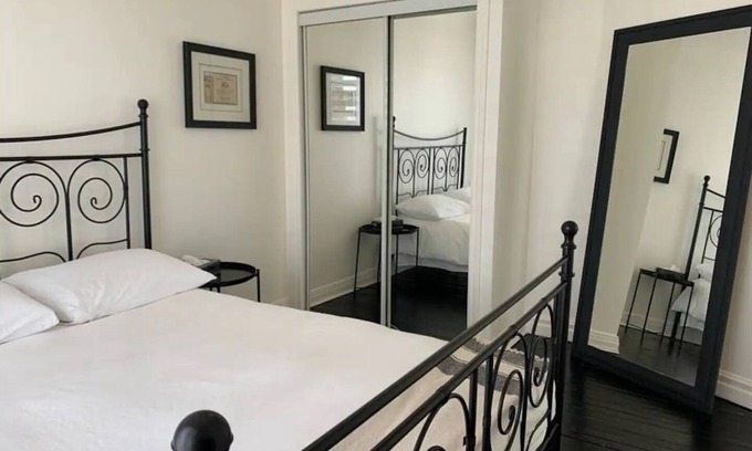 Saint-Michel-des-Saints Casa | La Villageoise, in the heart of the village of Saint-Michel-des-Saints