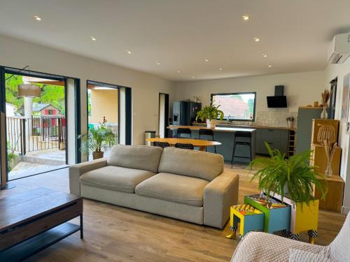 La Penne-sur-Huveaune Villa | La Villa Bégonia