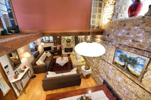 Polygyros Casa | La Villa De Rosses- Sana Halkidiki