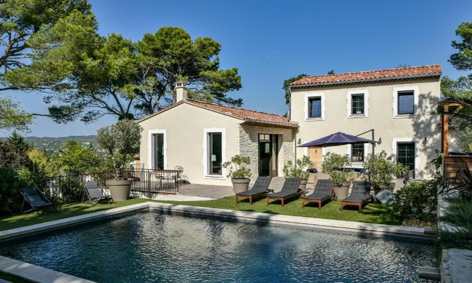 Villeneuve-les-Avignon Cama Y Desayuno | La Villa Dupont d'Avignon