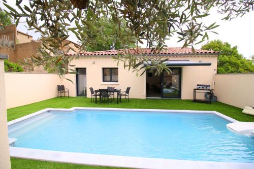 Vallon-Pont-d'Arc Villa | La Villa Lelette