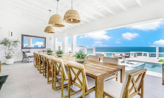 Pelican Key Casa | La Villa Salee - Full Villa Selection