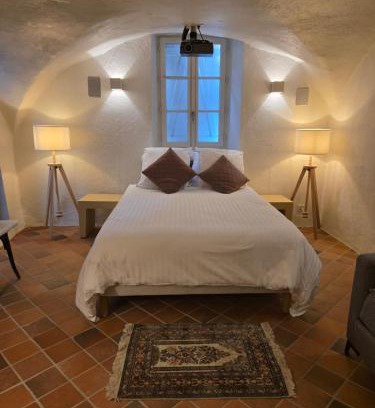 Saint-Saturnin Casa | La Voûte Noble