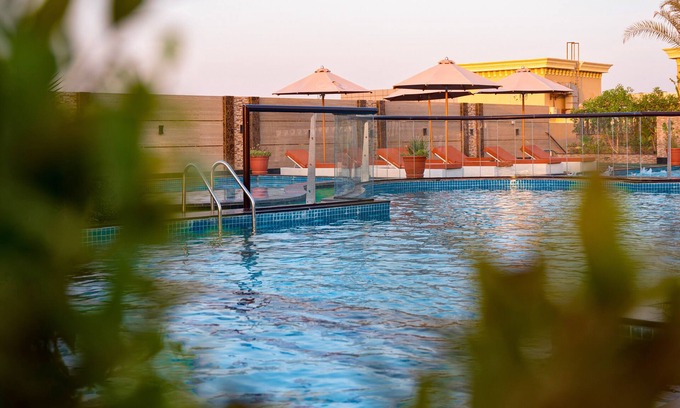 Deira Hotel | La Zona Continental Hotel