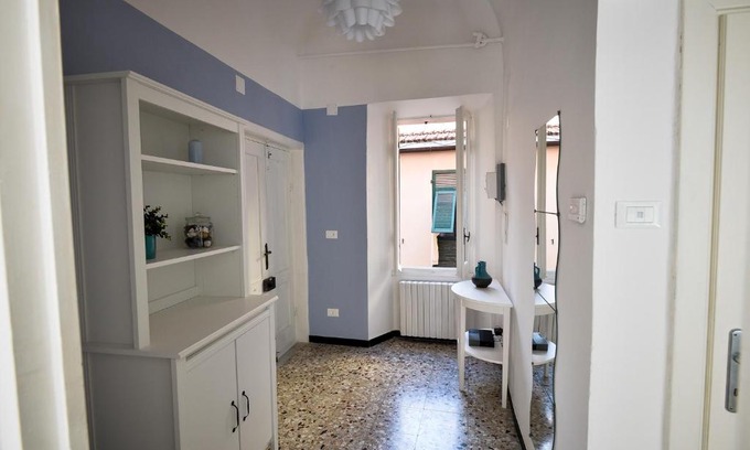 Noli Apartamento | La Zuacca, luminoso appartamento con terrazzo