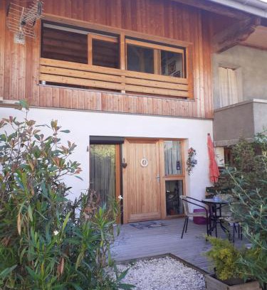 Duingt Casa | Lac et montagnes en un clin d'oeil