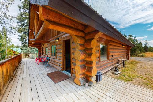 Lac Le Jeune Casa | Lac Le Jeune at Cabin 29 and 30