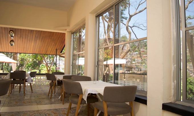 Freetown Casa | Lac s Villa