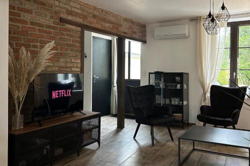 Meusnes Casa | LaCartePostale