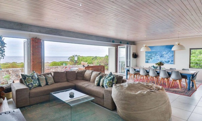 Kleinmond Casa | Lady Serenity | Unwind in the hot tub |Ocean and mountain views