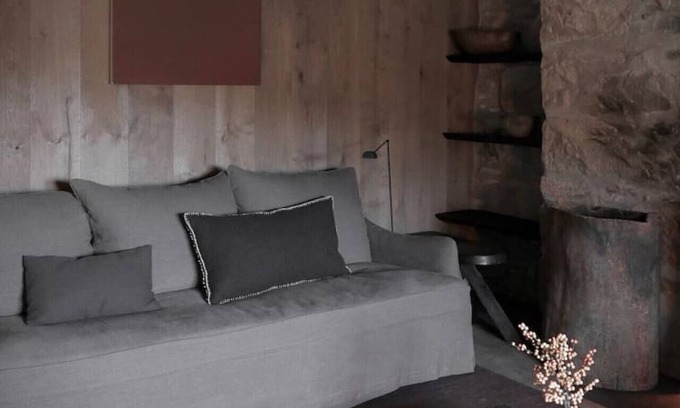 Ballater Casa | Laggan cottage where art and nature meet
