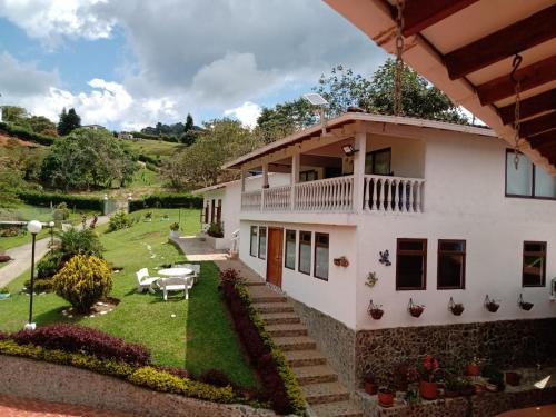 Calima Casa | Lago Calima - Bella Finca