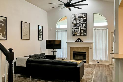 Westside Casa | Lagoon Escape