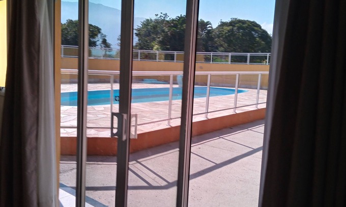 Jardim Capricornio Casa | Laguna Beach air conditioning in all rooms