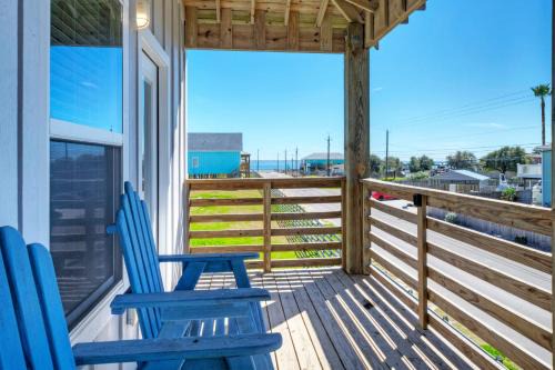 Flour Bluff Casa | Laguna Village Escape 2 Home Buyout Waterfront