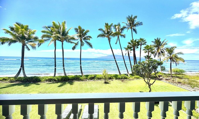 Historic Lahaina Front Street Apartamento | Lahaina Shores Beachfront OceanView Tropical Escape
