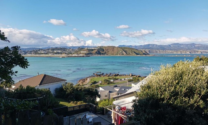 Lyall Bay Apartamento | Laid-back Lyall self contained studio