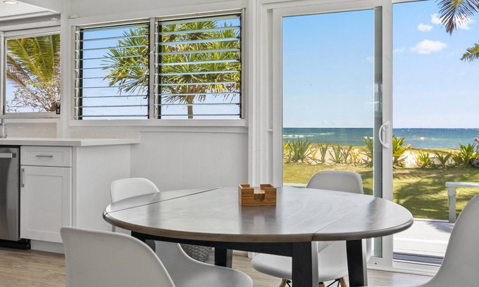 Laie Cabaña | Laie Cottage by the Sea Waterfront/On the Beach - Eco Friendly Sustainable Home