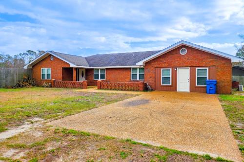 Thomas Drive Casa | Laird Lagoon