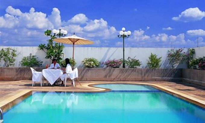 Nai Mueang Hotel | Laithong Hotel