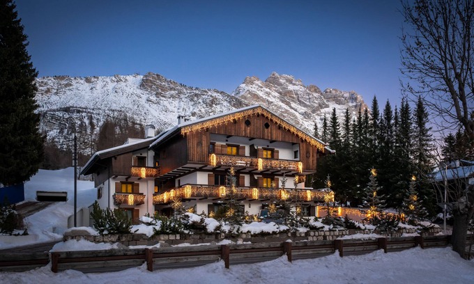 Cortina d'Ampezzo Hotel | Lajadira Hotel & Spa