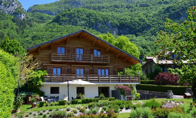 Veyrier-du-Lac Chalet De Esquí | LAC D'ANNECY- Veyrier du Lac - Apartamento en planta baja en chalet
